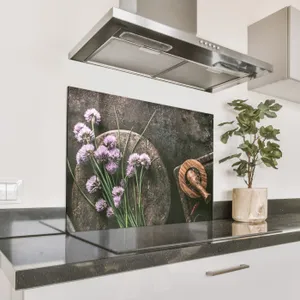 Parafango in alluminio - Natura morta con erba cipollina