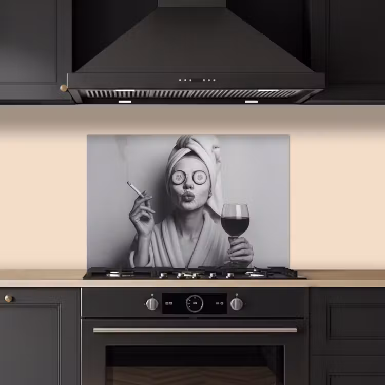 Paraschizzi cucina - Donna - Maschera - Vino - Sigaretta — 5