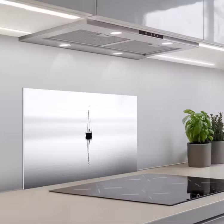 Paraschizzi cucina - Barca a vela - Nero - Acqua - Silhouette — 1