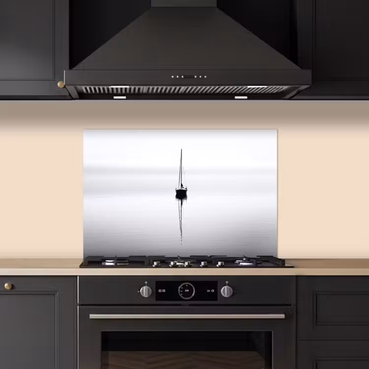 Paraschizzi cucina - Barca a vela - Nero - Acqua - Silhouette — 5