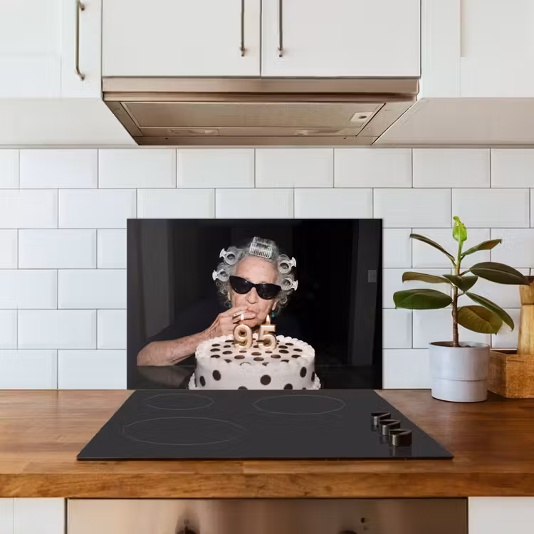 Paraschizzi cucina - Compleanno - Spilla riccia - Nonna — 3