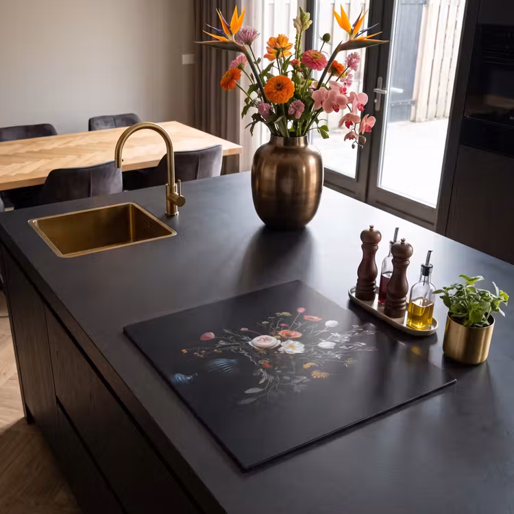 Protezione piano induzione - Composizione floreale - Vaso - Nero — 2