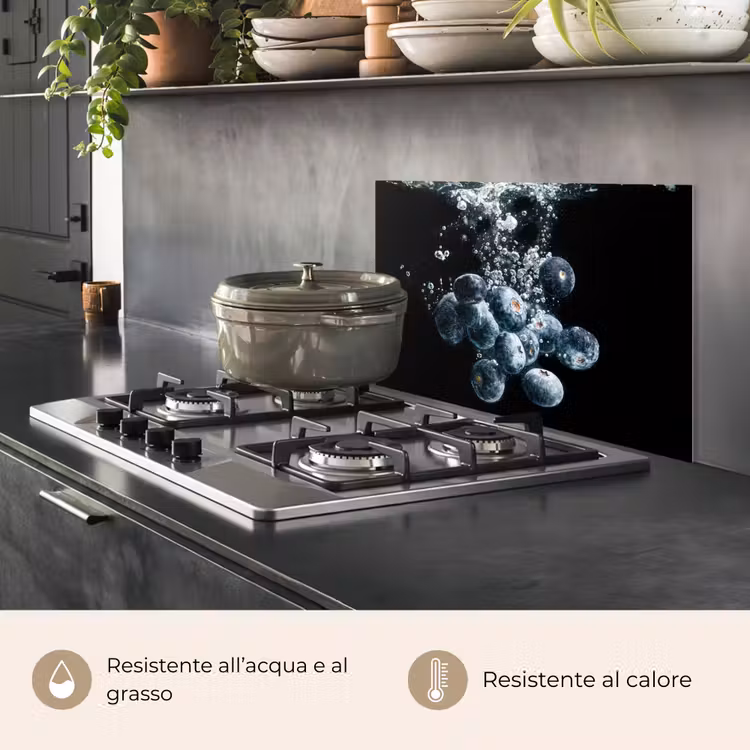Paraschizzi cucina - Immersione di mirtilli — 2