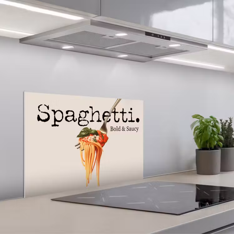 Paraschizzi cucina - Spaghetti - salsa di pomodoro - parmigiano — 1