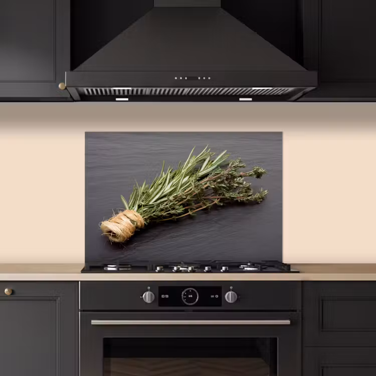 Paraschizzi cucina - Timo - Erbe - Verde - Tavolo - Cucina - Pietra — 5