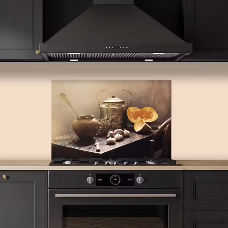 Paraschizzi cucina - Natura morta - Zucca - Aglio - Padella - Tavolo — 5