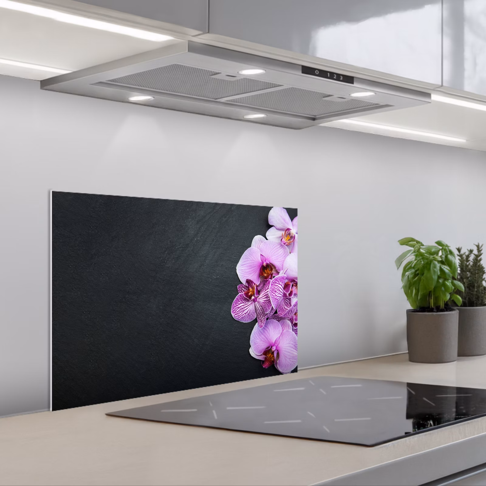 Paraschizzi cucina - Splendore di orchidea viola su ardesia — 1