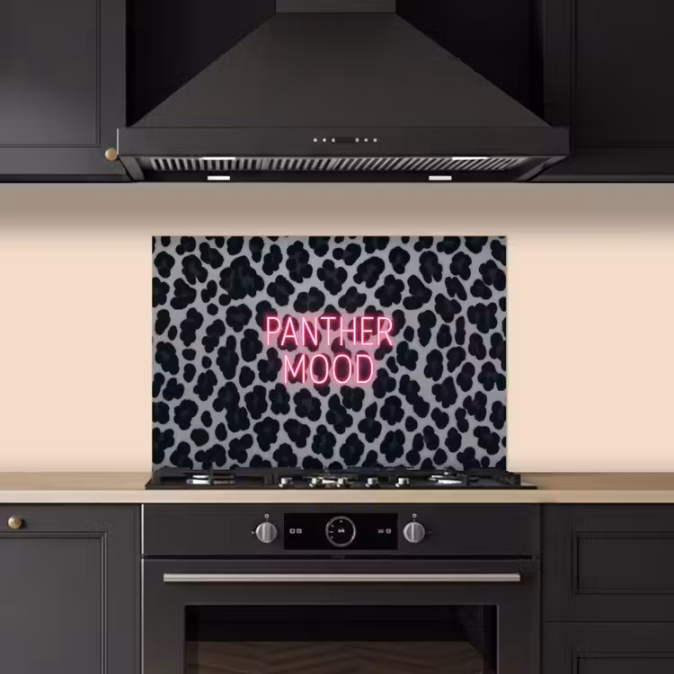 Paraschizzi cucina - Stampa pantera - Nero - Lettere neon - Rosa — 5