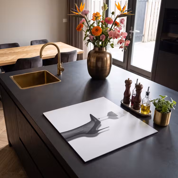 Protezione piano induzione - Tacco - Vino - Minimalista - Nero — 2