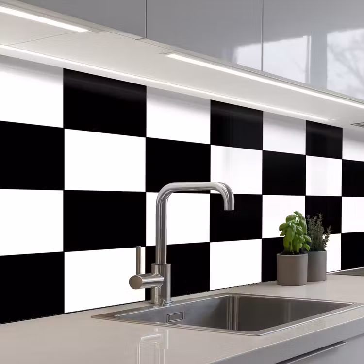 Schienale cucina - Scacchiera - Modelli - Bianco e nero — 2