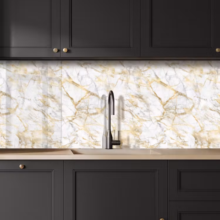 Schienale cucina - Marmo - Bianco - Espressivo - Accenti dorati — 6