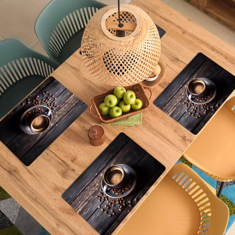 Tovaglietta in vinile - Tazza - Caffè - Legno - Chicchi — 3