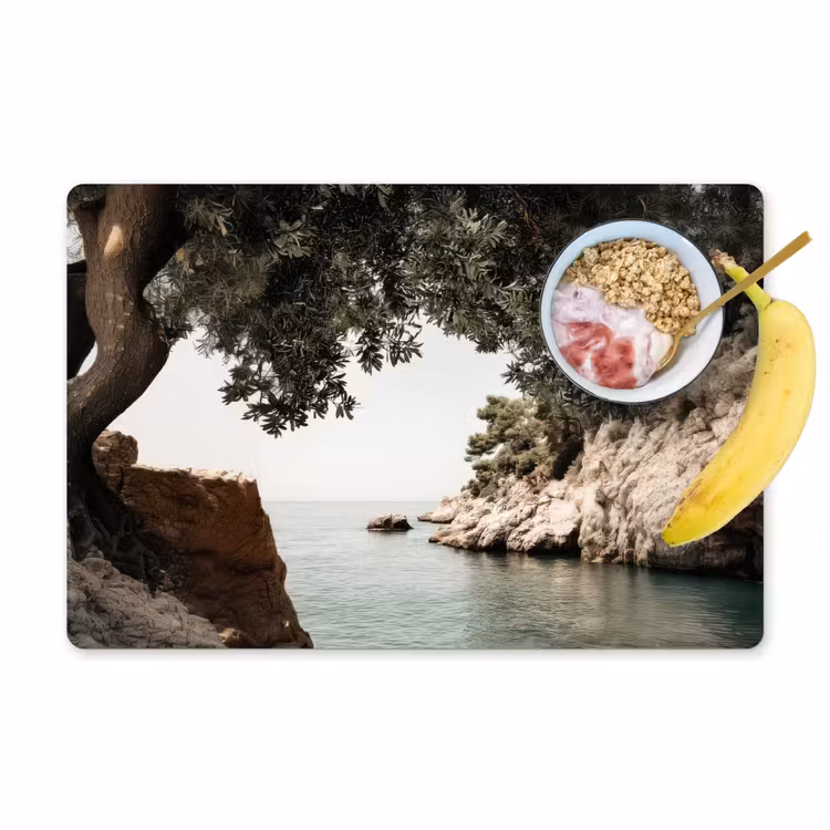 Tovaglietta in vinile - Rocce - Mare - Albero - Verde — 1